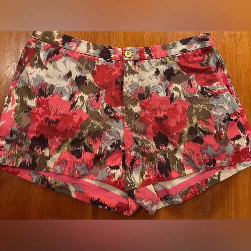 Tory Burch Women’s Floral Shorts Small